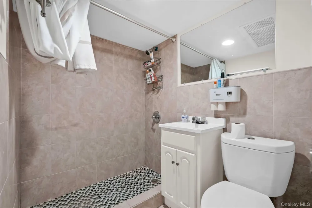 179-04 Selover Road Springfield Gardens, NY 11434