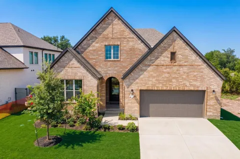 712 High Summit Drive