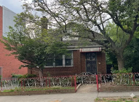 72-46 45TH AVENUE