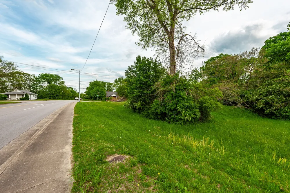 214 Shivel Dr Hendersonville, TN 37075