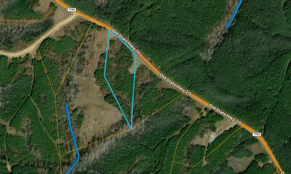 8072 Old Hohenwald Rd Linden, TN 37096