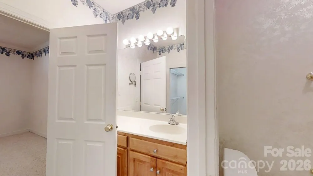 3870 Sage Court Denver, NC 28037