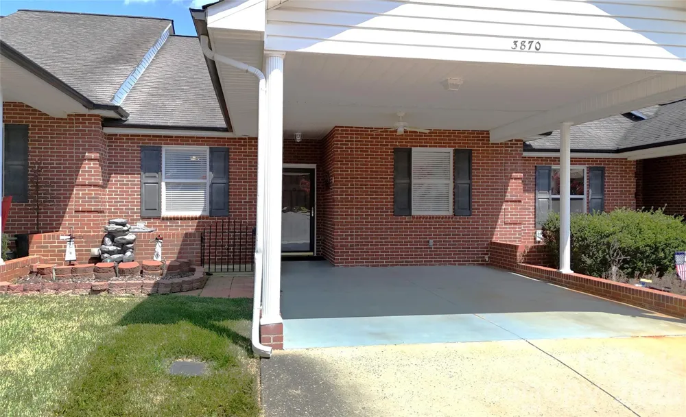 3870 Sage Court Denver, NC 28037