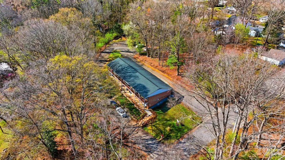 1075 7th Avenue NW Hickory, NC 28601