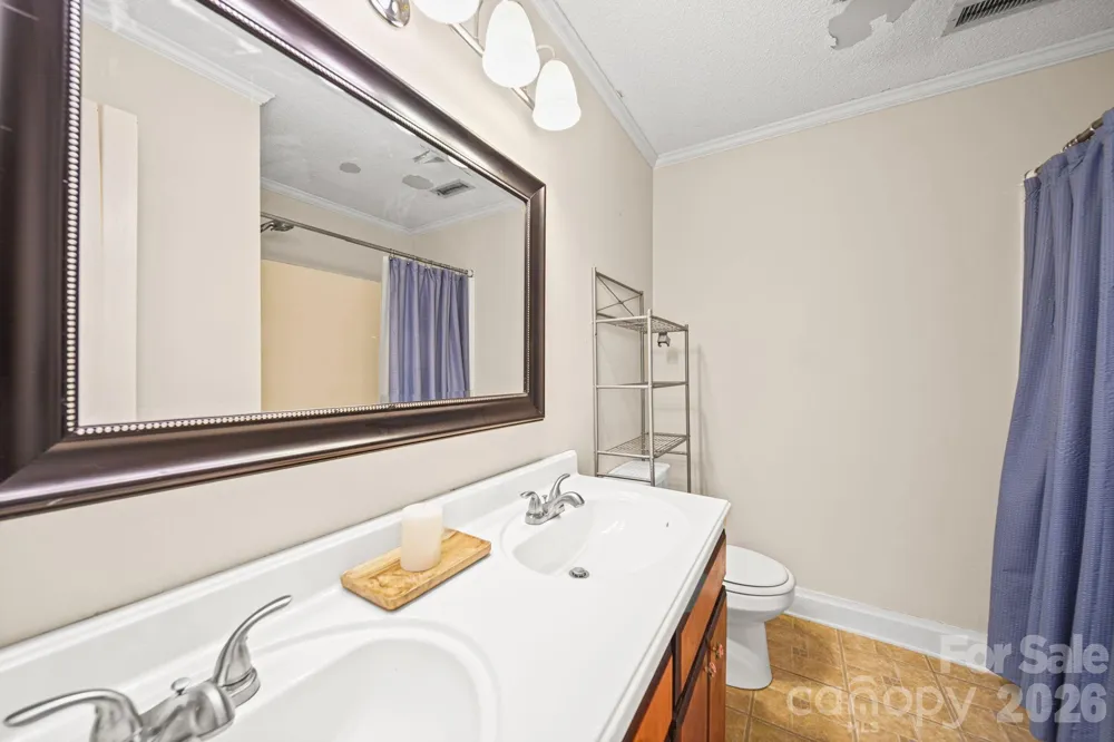 1160 SE Crestmont Drive Concord, NC 28025