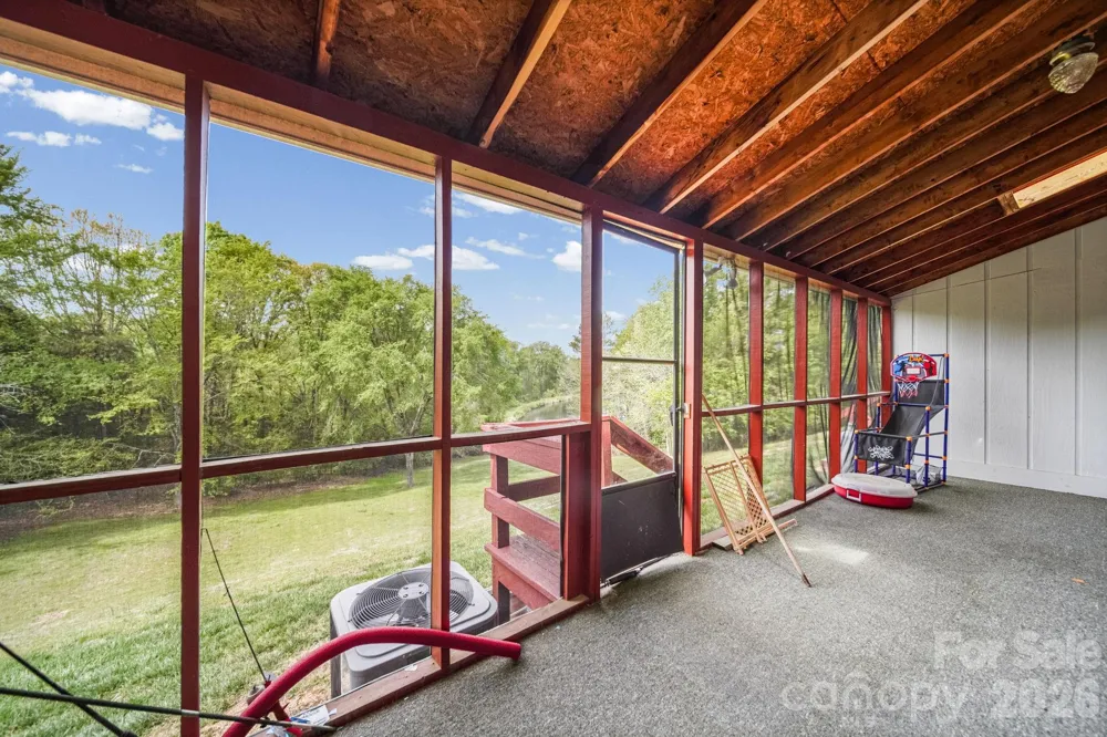 1160 SE Crestmont Drive Concord, NC 28025