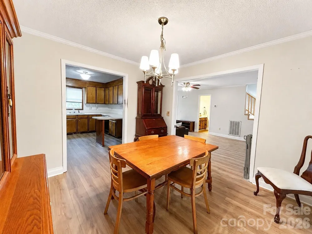 1160 SE Crestmont Drive Concord, NC 28025
