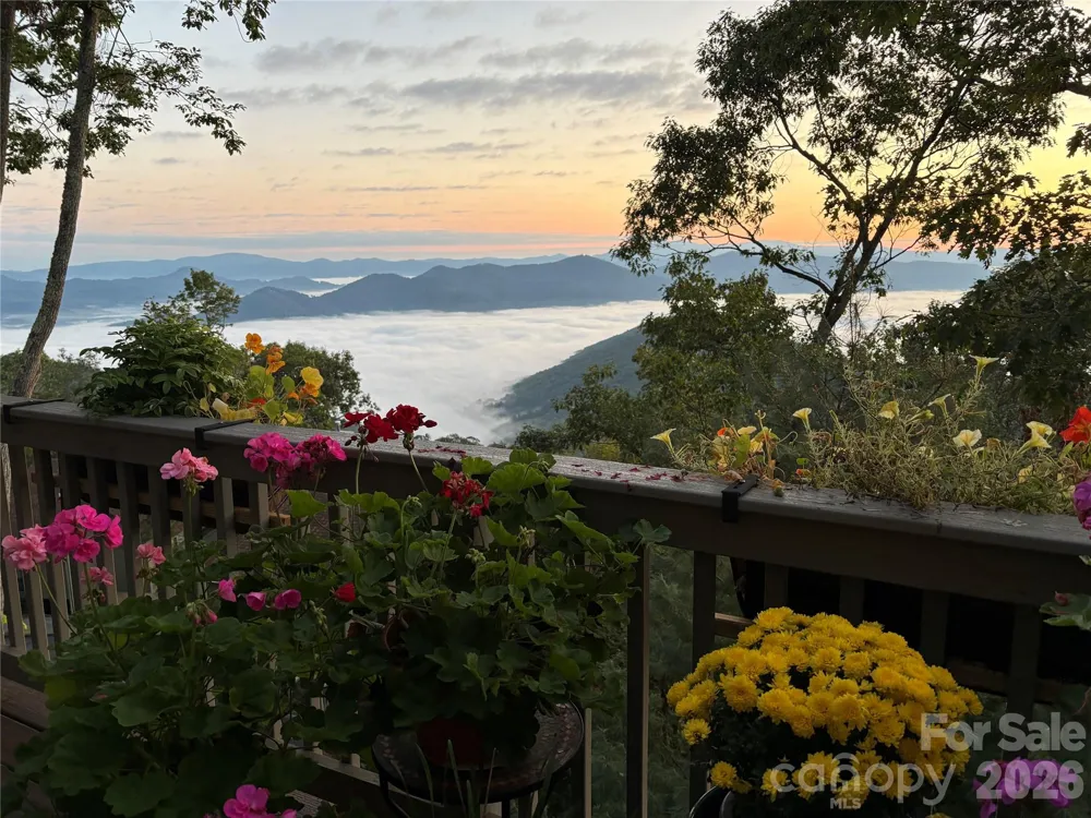 133 Club House Drive #4B Burnsville, NC 28714
