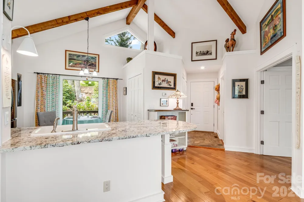 133 Club House Drive #4B Burnsville, NC 28714