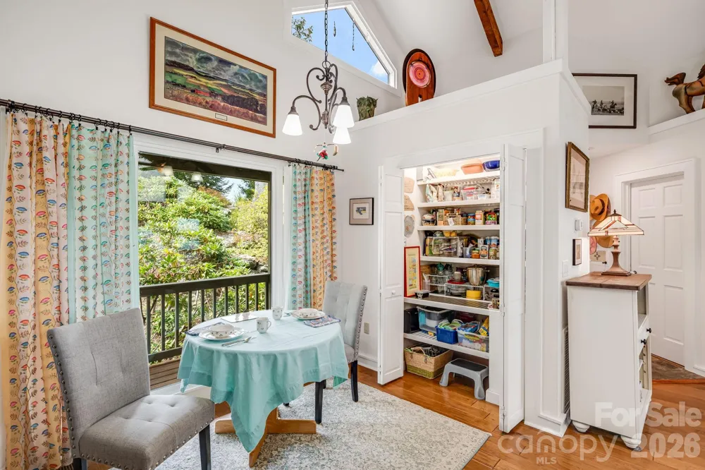 133 Club House Drive #4B Burnsville, NC 28714