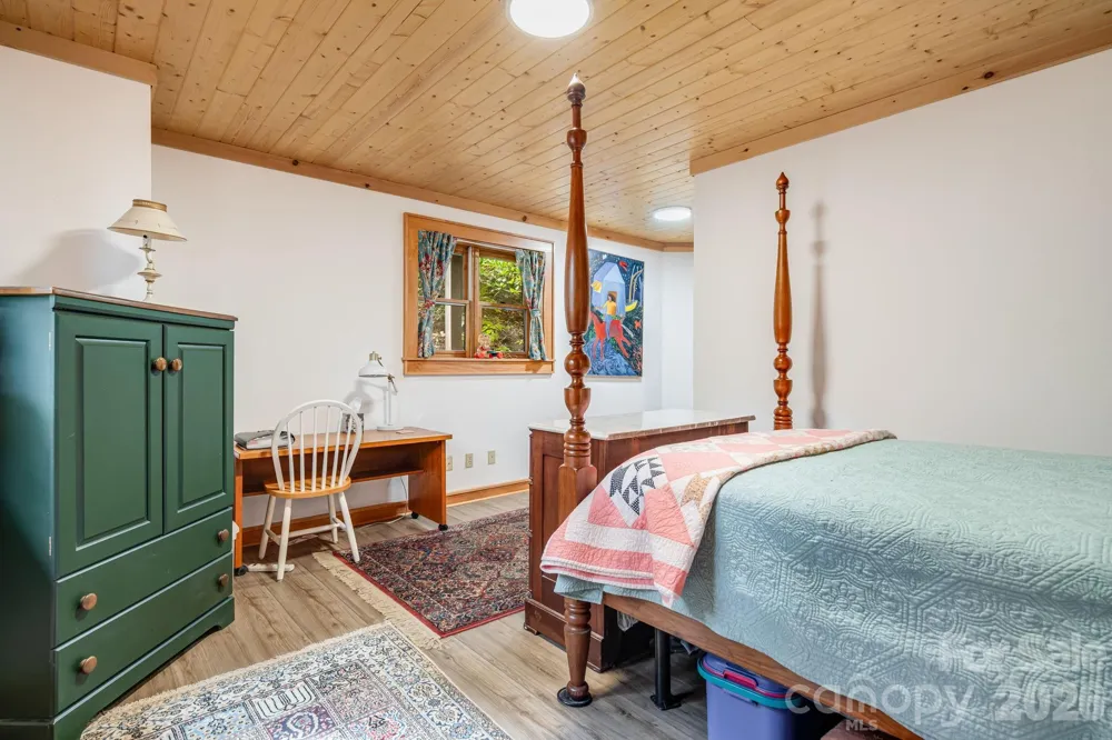 133 Club House Drive #4B Burnsville, NC 28714