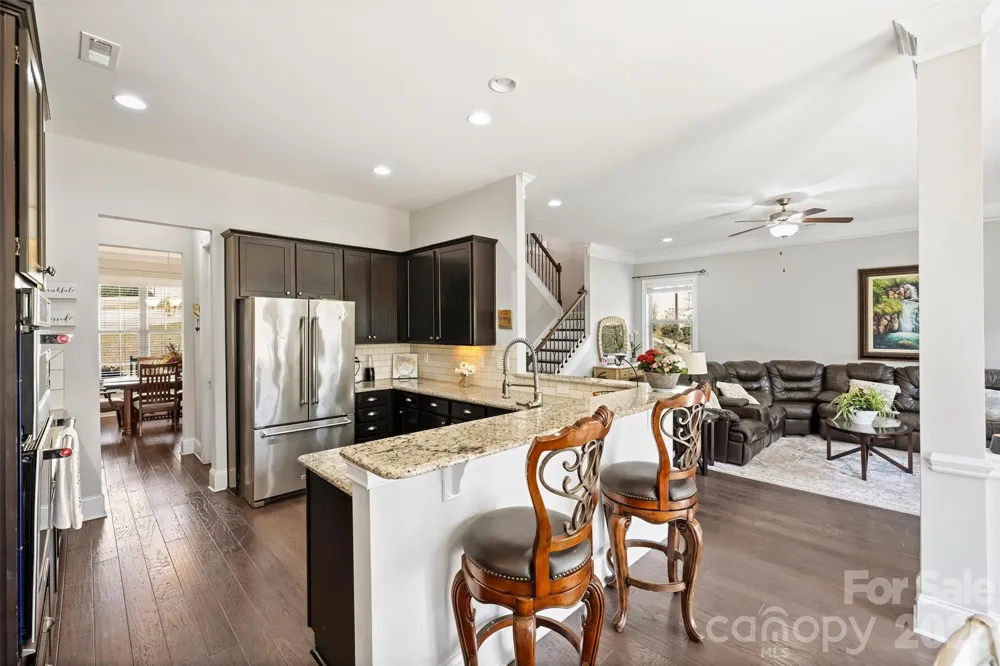 461 Swift Creek Cove Lake Wylie, SC 29710