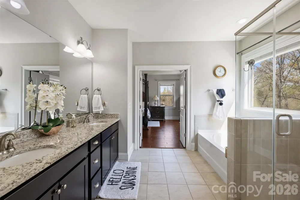 461 Swift Creek Cove Lake Wylie, SC 29710