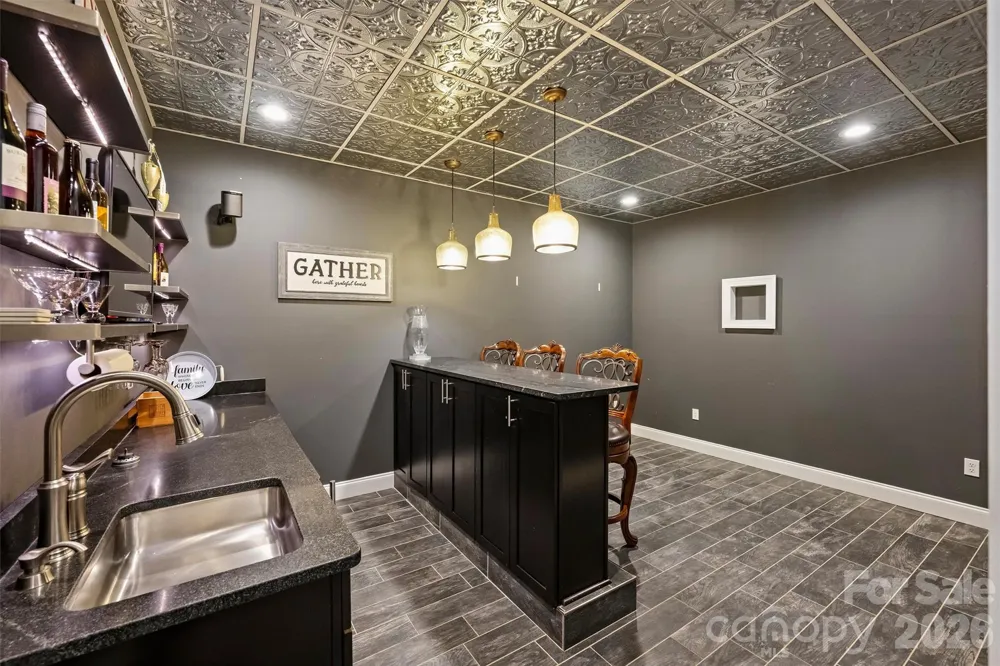 461 Swift Creek Cove Lake Wylie, SC 29710