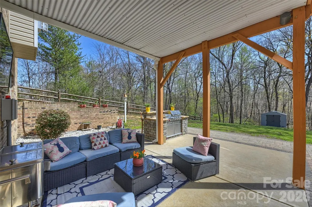 461 Swift Creek Cove Lake Wylie, SC 29710