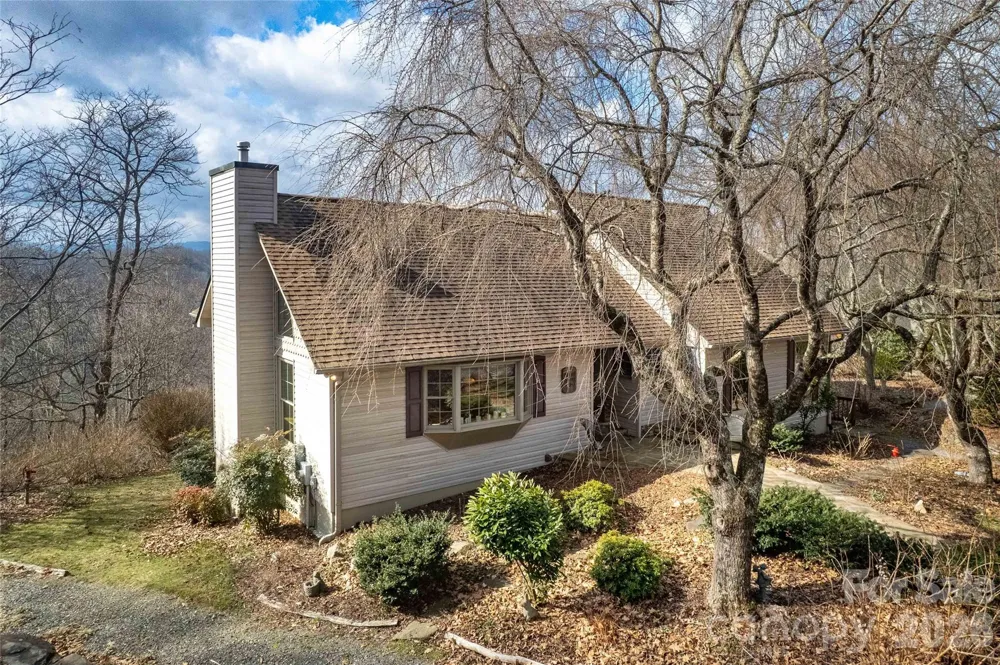 149 Windy Hill Circle Tuckasegee, NC 28783