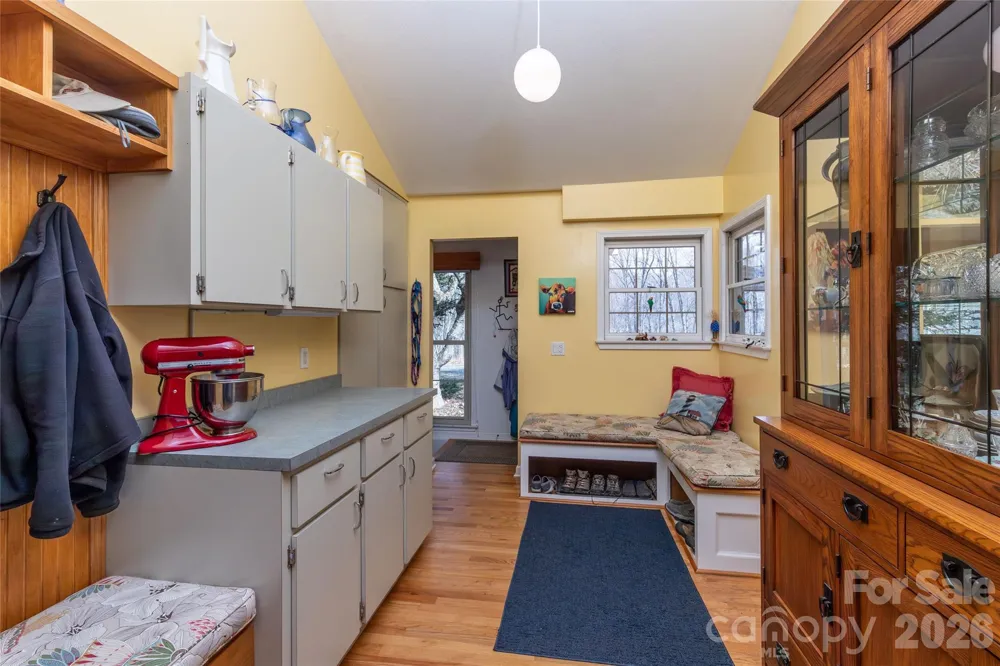149 Windy Hill Circle Tuckasegee, NC 28783