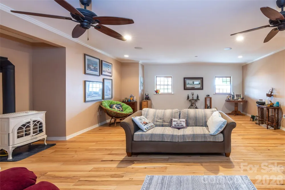 149 Windy Hill Circle Tuckasegee, NC 28783