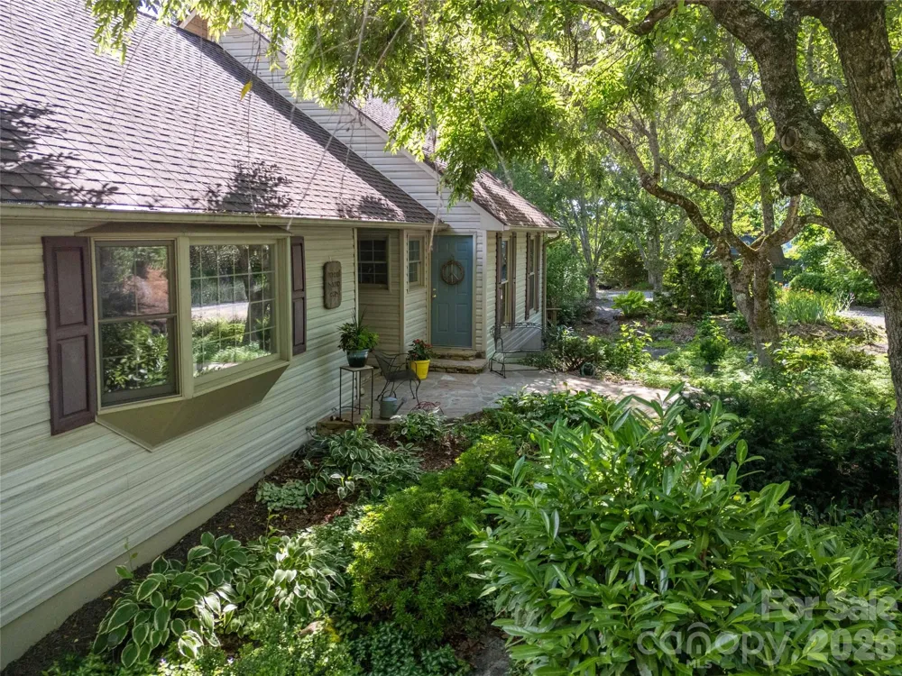 149 Windy Hill Circle Tuckasegee, NC 28783