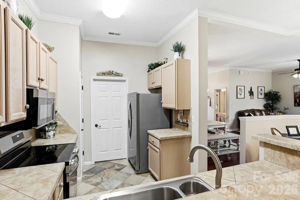 21 Tisha Lane Hendersonville, NC 28739