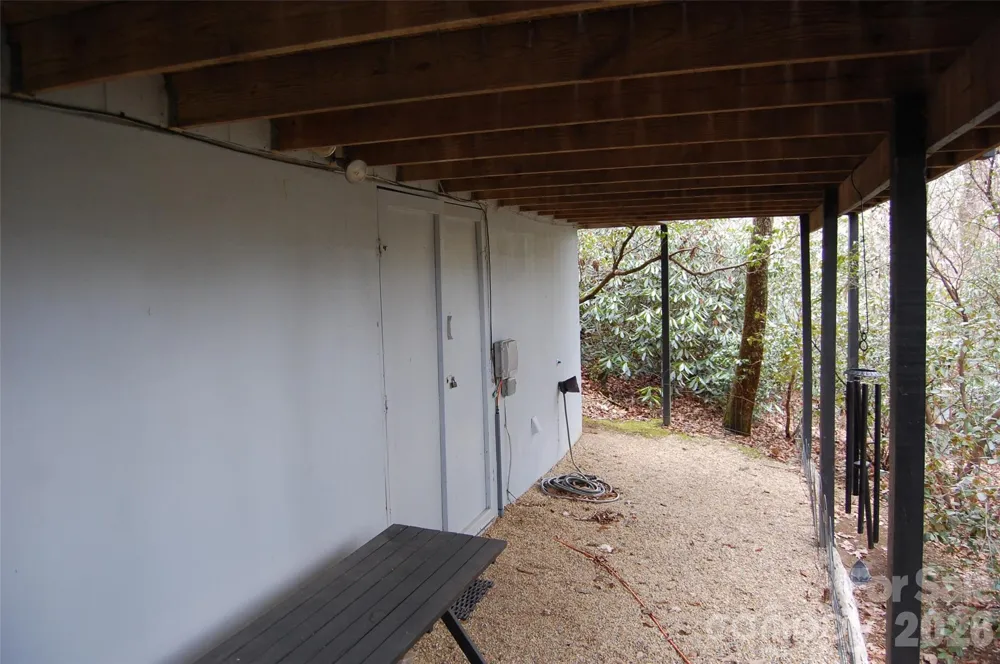 202 Knoll Circle Newland, NC 28657
