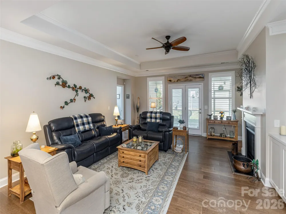 748 Summerfield Place Flat Rock, NC 28731