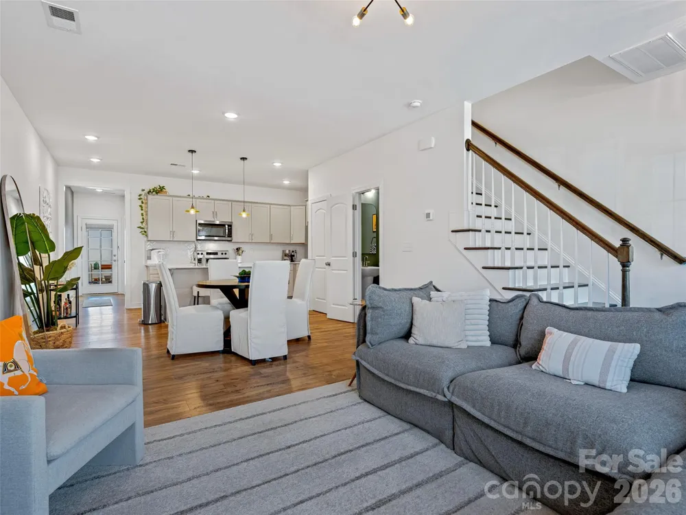 56 Walnut Springs Drive Asheville, NC 28804