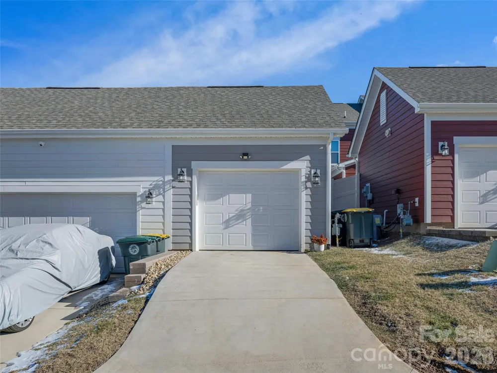 56 Walnut Springs Drive Asheville, NC 28804