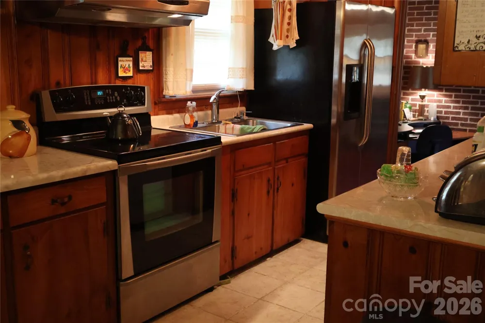 1529 W Market Street Cheraw, SC 29520