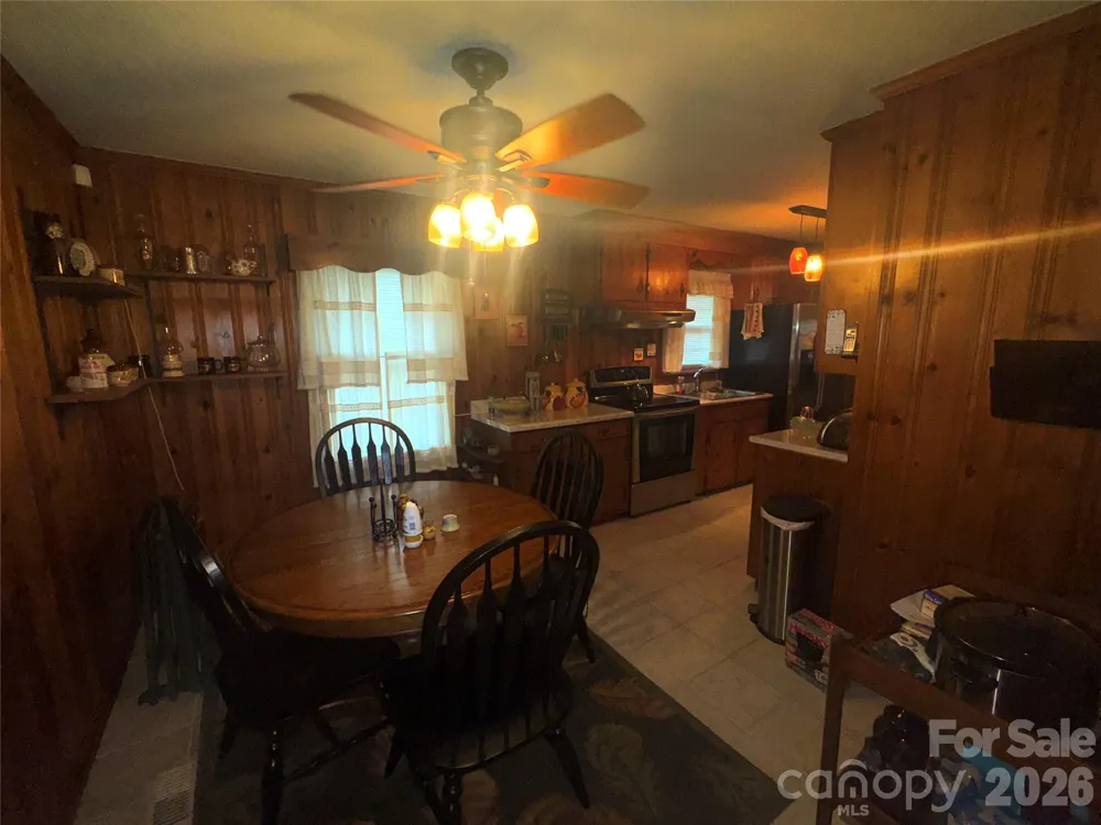 1529 W Market Street Cheraw, SC 29520
