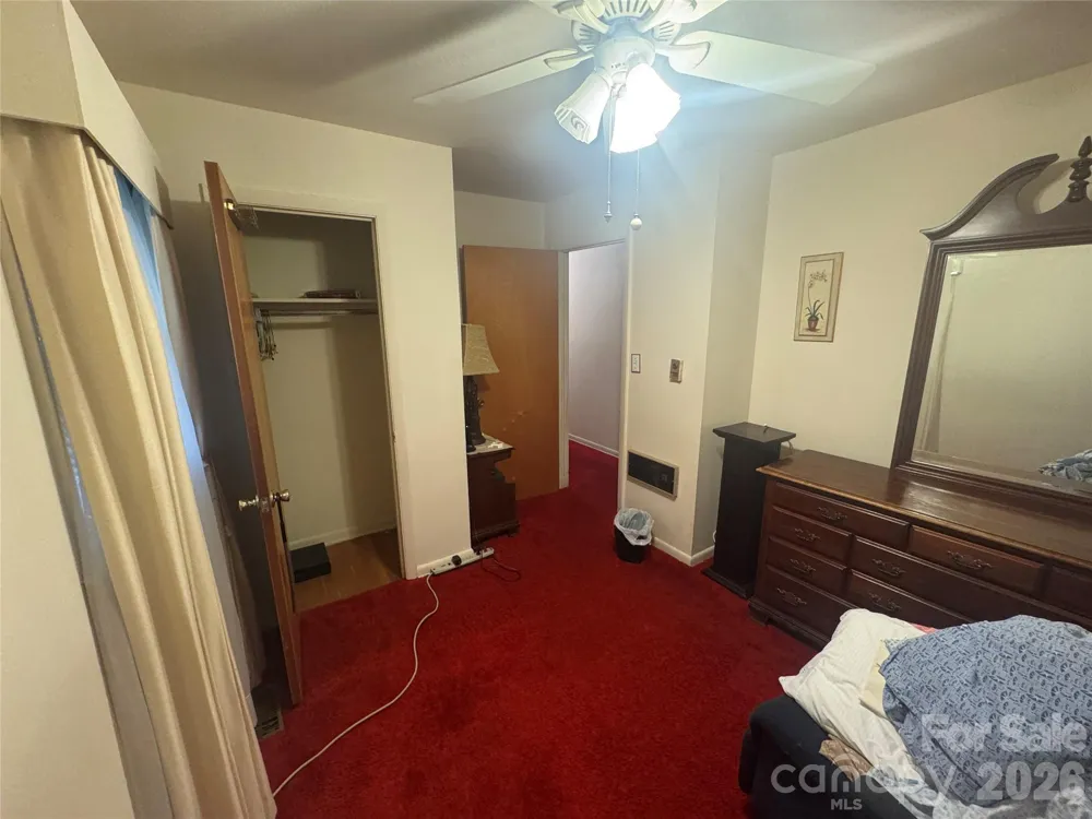 1529 W Market Street Cheraw, SC 29520