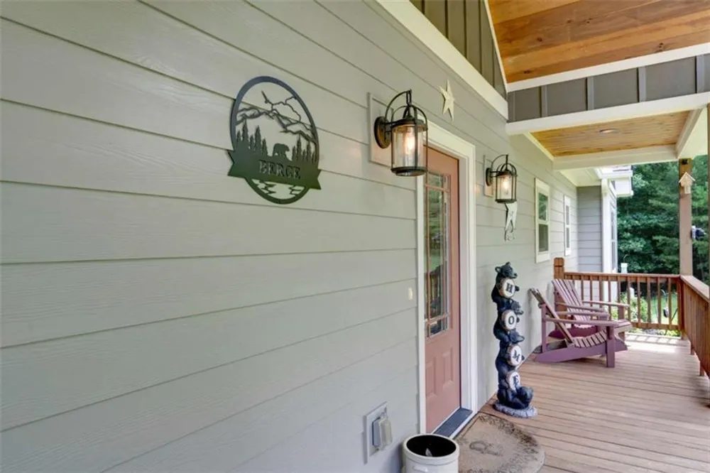 2079 Gallatin Road Young Harris, GA 30582