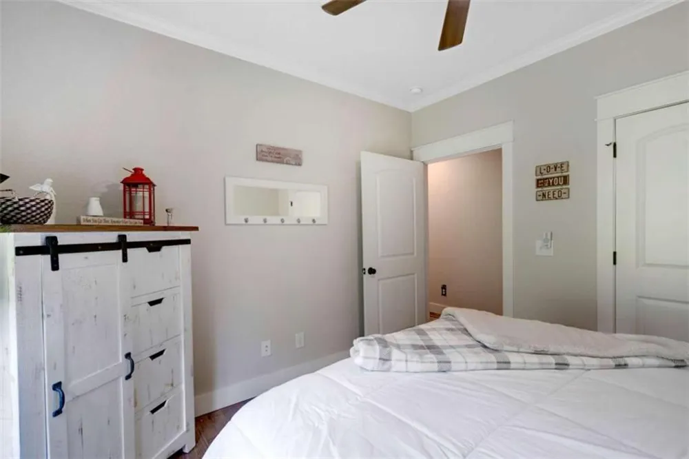 2079 Gallatin Road Young Harris, GA 30582