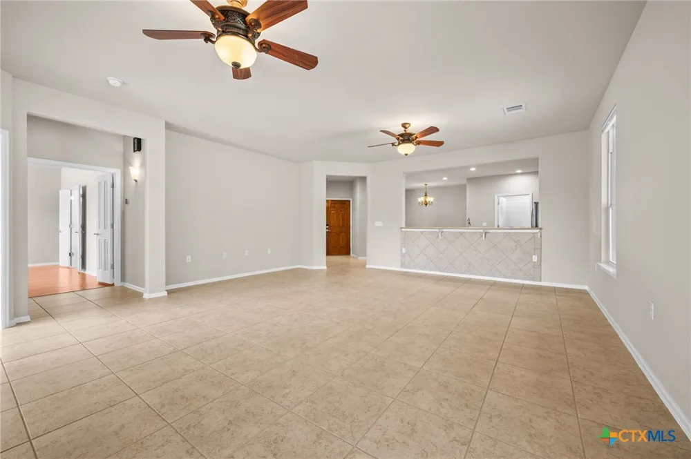 147 Prairie Creek Trail Georgetown, TX 78633
