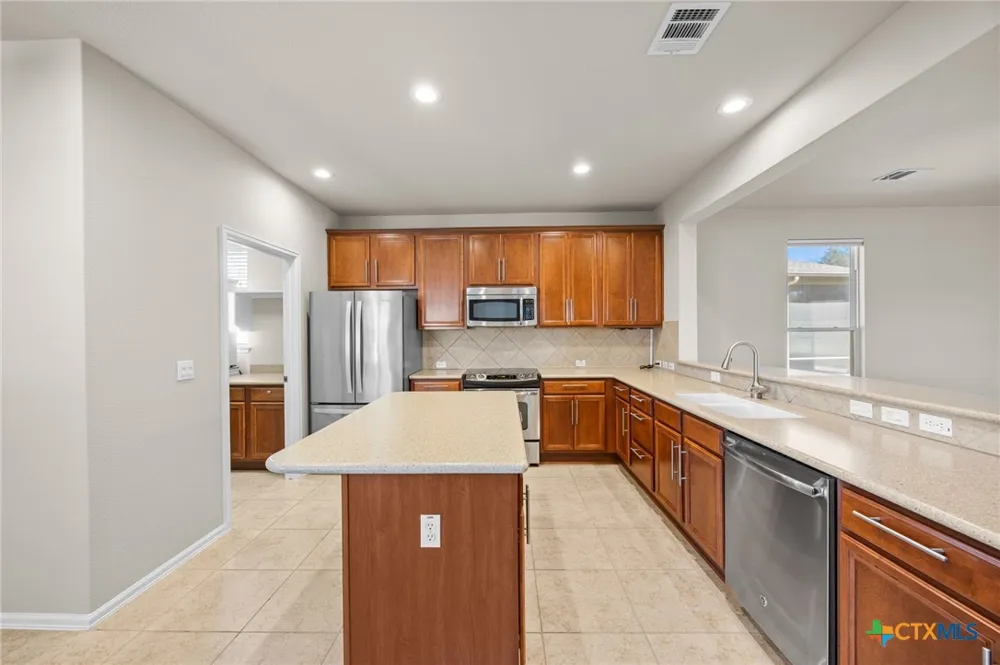 147 Prairie Creek Trail Georgetown, TX 78633