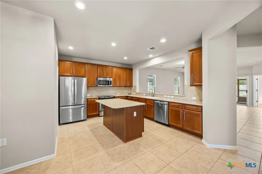 147 Prairie Creek Trail Georgetown, TX 78633