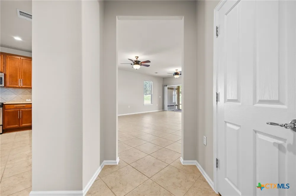 147 Prairie Creek Trail Georgetown, TX 78633