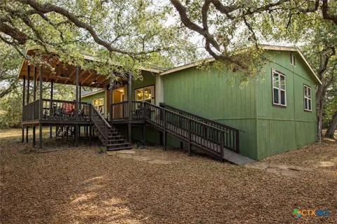 73 Rose Way