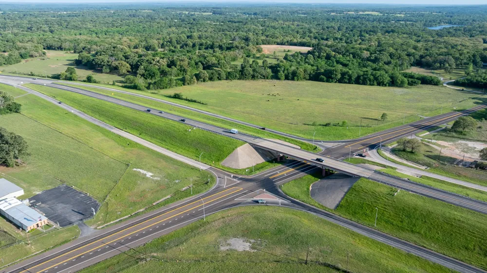 951 SE Loop 7 Athens, TX 75751