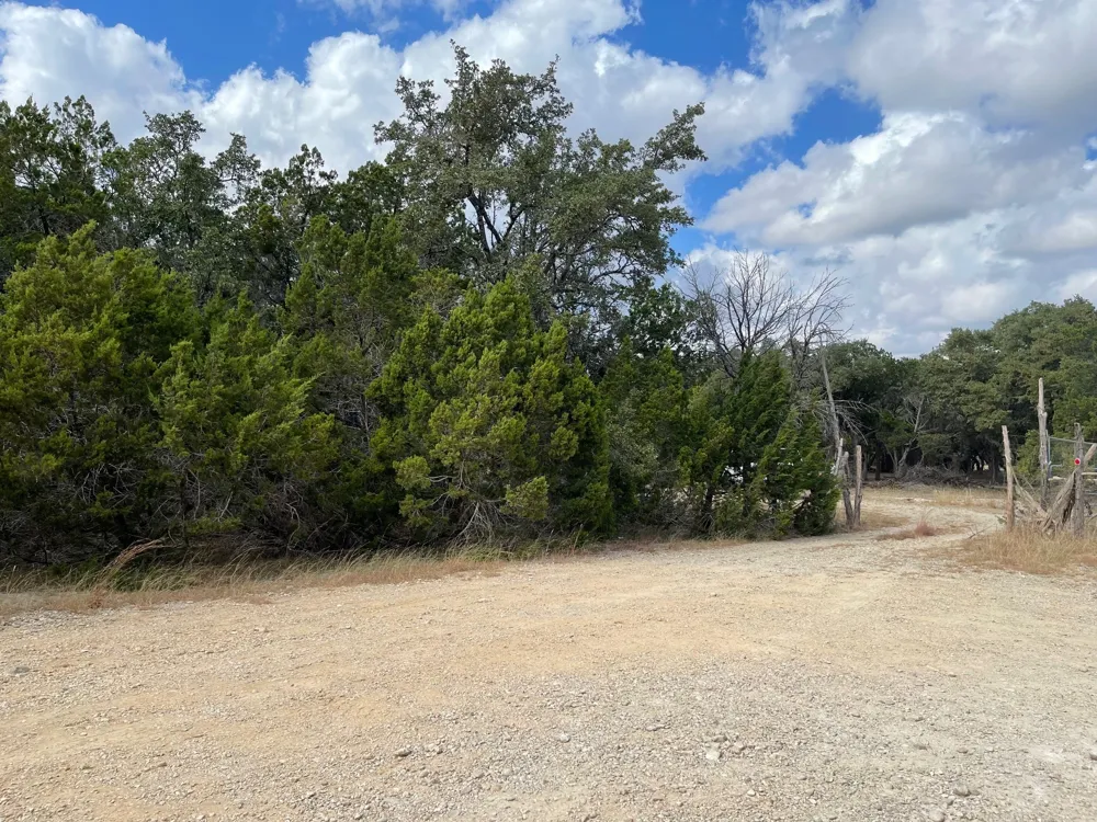 829 Tejas Trail Bandera, TX 78003