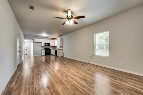 626 W Crawford Street #101