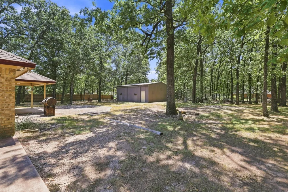 225 Red Oak Lane Powderly, TX 75473