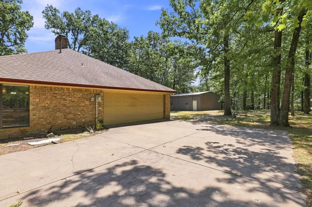 225 Red Oak Lane Powderly, TX 75473