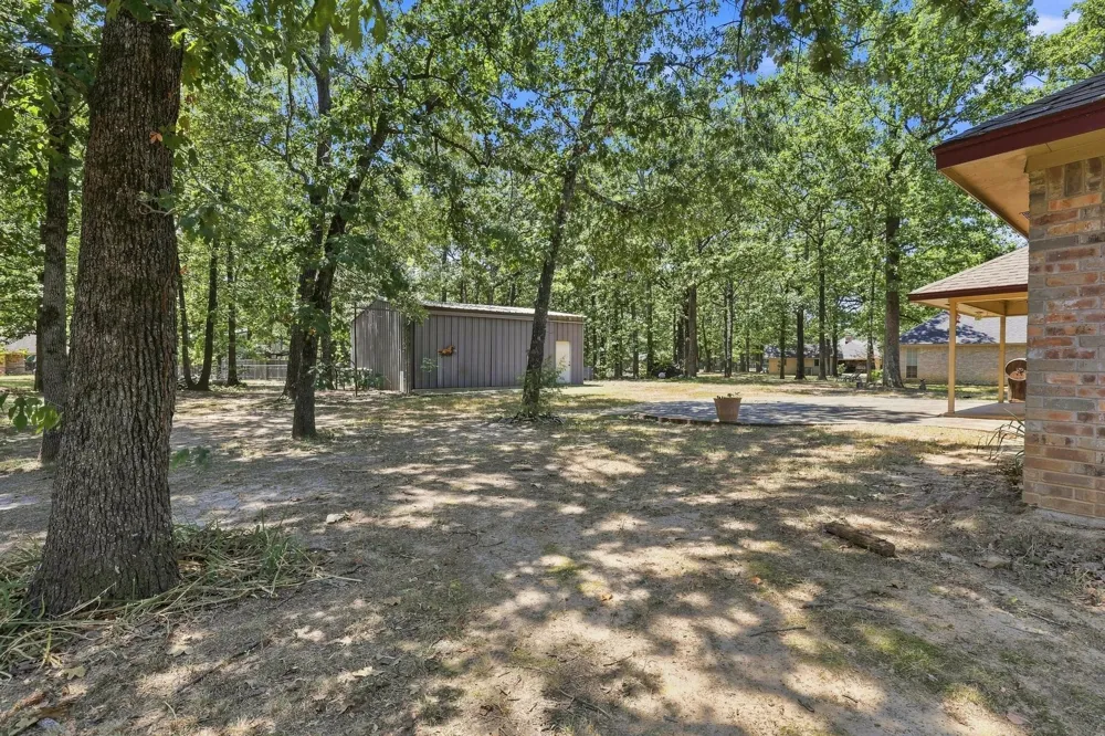 225 Red Oak Lane Powderly, TX 75473