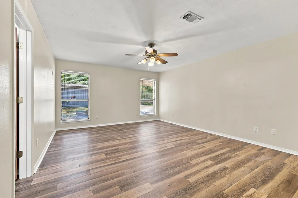 225 Red Oak Lane Powderly, TX 75473