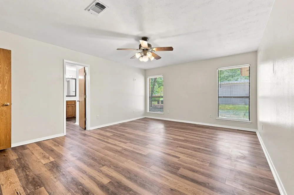 225 Red Oak Lane Powderly, TX 75473