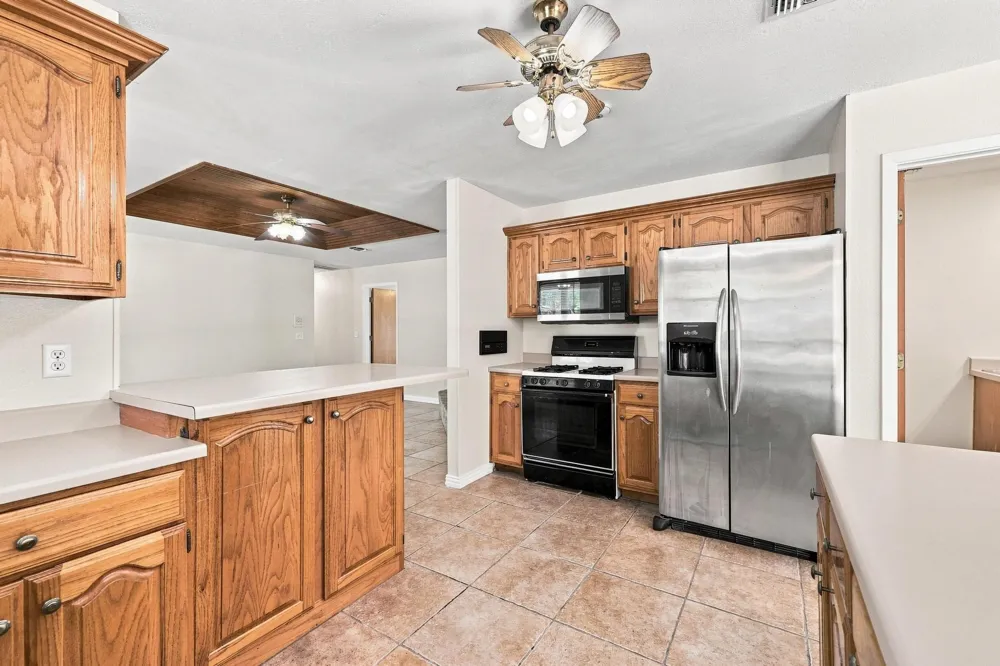 225 Red Oak Lane Powderly, TX 75473