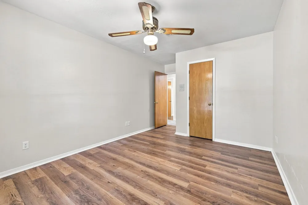 225 Red Oak Lane Powderly, TX 75473
