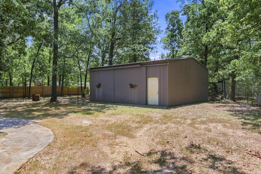 225 Red Oak Lane Powderly, TX 75473