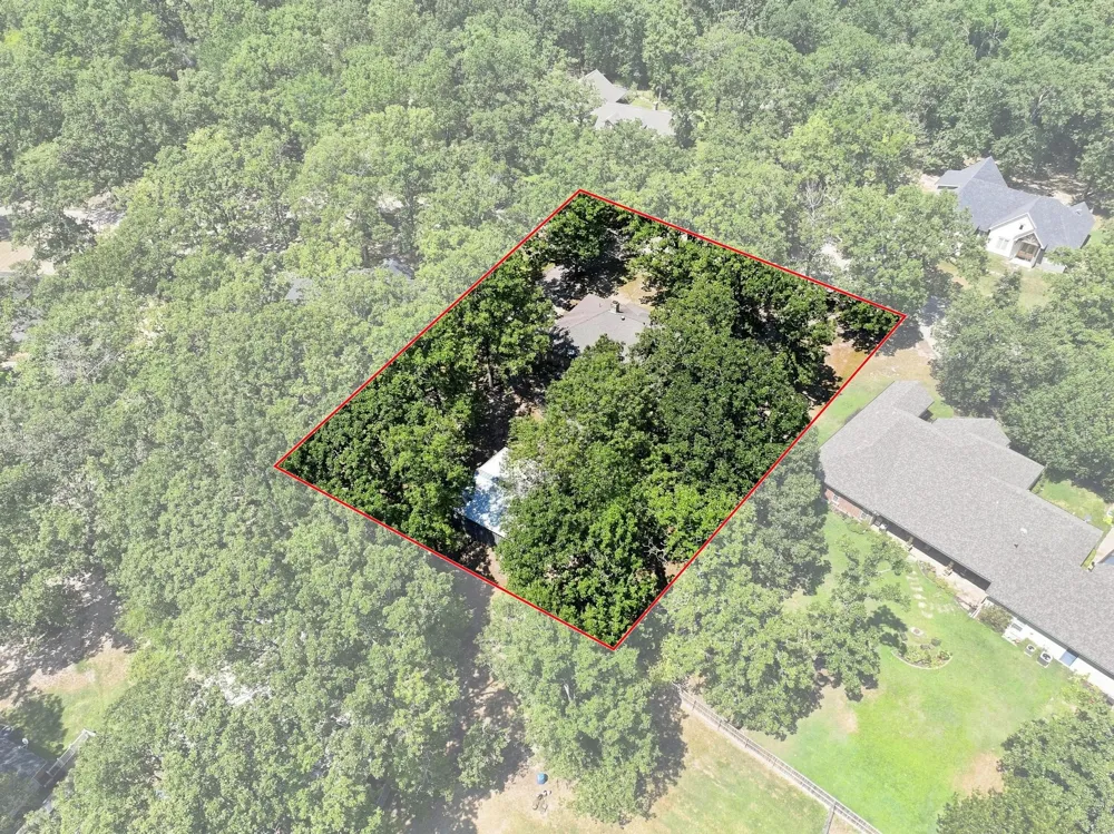 225 Red Oak Lane Powderly, TX 75473